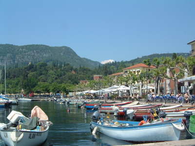 The port area has more lakeside eating places than anywhere else on the lake! The port area has more lakeside eating places than anywhere else on the lake!
