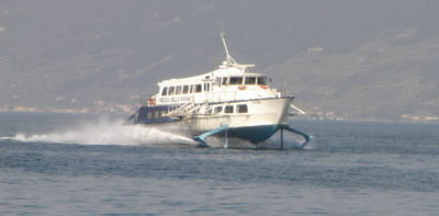 Hydrofoil at speed!