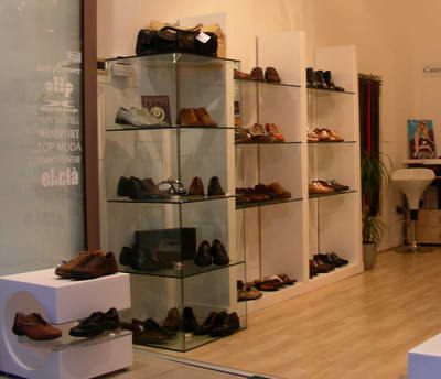 There are loads of shoes shops around Lake Garda There are loads of shoes shops around Lake Garda