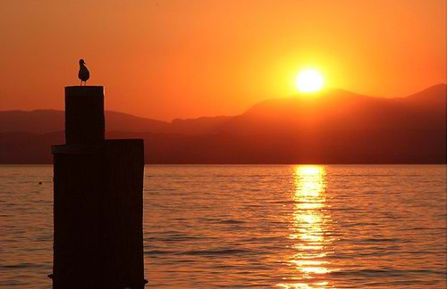 Sunset over the lake, an awesome sight!