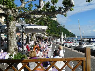 Lakeside restaurant at Garda