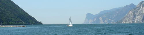 Watersports are very popular here Watersports are very popular here