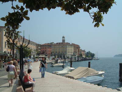 A great place to walk by the lake