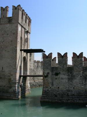 The signature castle turrets of the Scaligeri empire